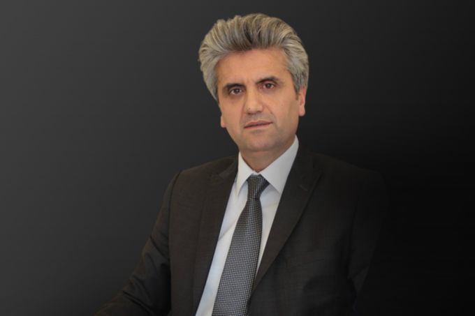 Samsundan dünyaya uzanan bir uğur hekayəsi - Dr. Hayati Akbaş